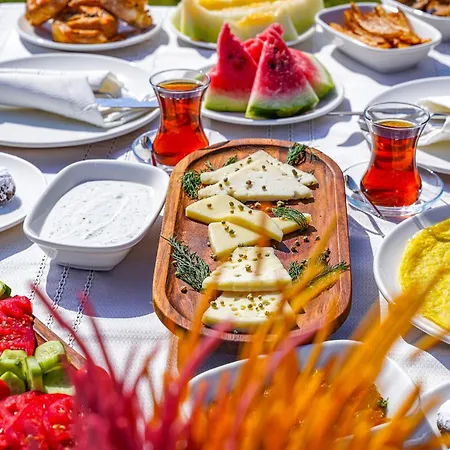 Bakbay Bozcaada Hotel *