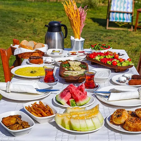 Bakbay Bozcaada Hotel *